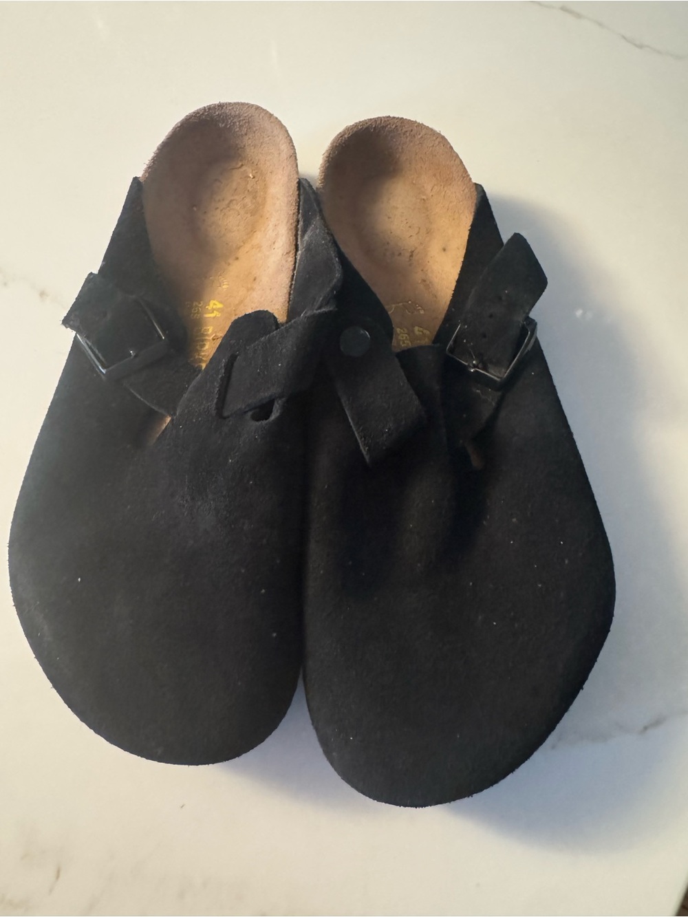Barely Worn Birkenstock Women's Black Clog-Style Mules - 41